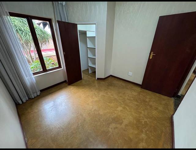 2 BEDROOM TOWNHOUSE FOR SALE IN GLEN MARAIS